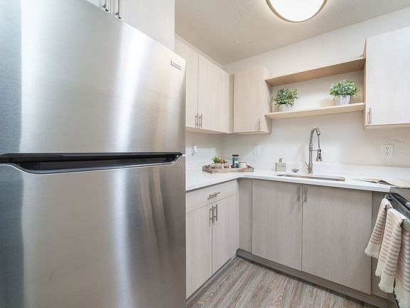 2nd image of 3600 Windmeadows Blvd Unit 98
