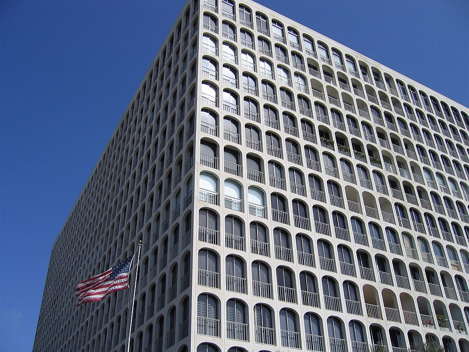 1st image of 1001 Genter St Unit 3B