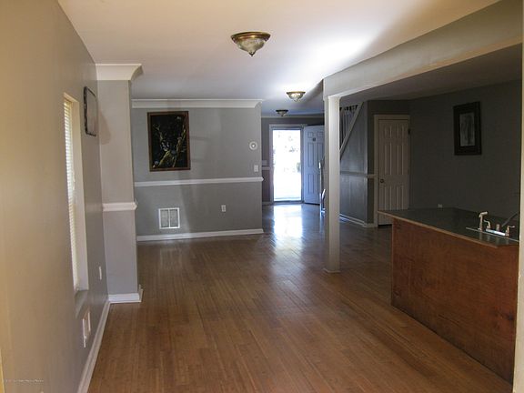 5th image of 736 Ocean Ave