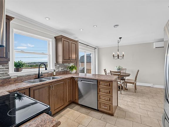 5th image of 10 Hermitage Place