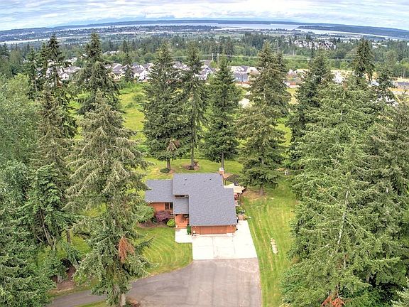 4th image of 3620 87th Ave NE