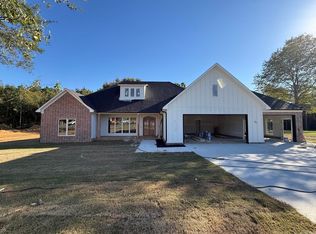 60 Ules Watson Dr, Greenbrier, AR 72058