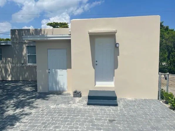 5800 Taylor St #1, Hollywood, FL 33021