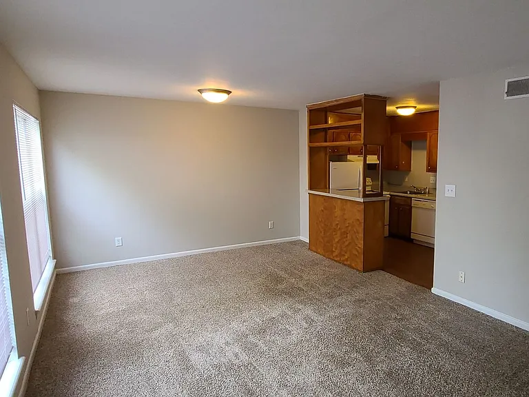 Green Springs Village Apartments - Birmingham, AL — Photo 14