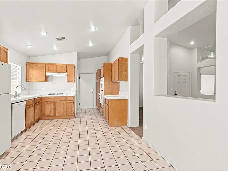 1815 Stablegate Ave — Photo 11