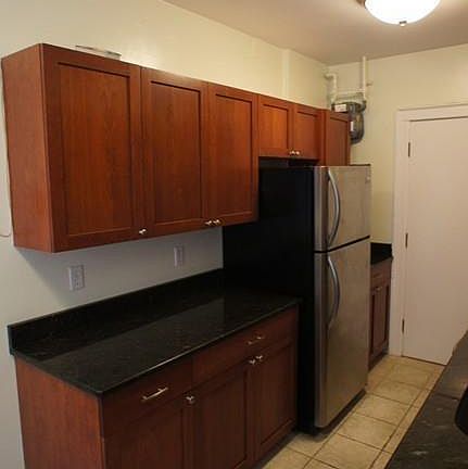 4th image of 145 Englewood Ave APT 34