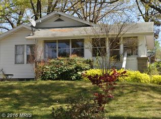 18615 Triangle St, Triangle, VA 22172