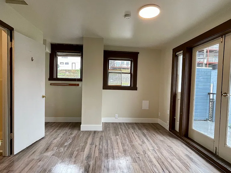 1014 N Garden St — Photo 22