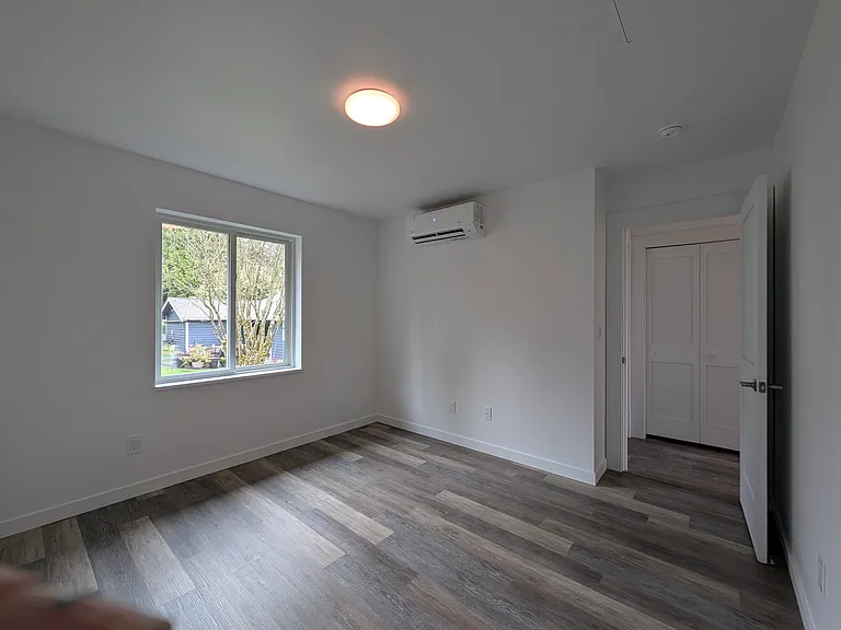 14008 36th Ave NE — Photo 12