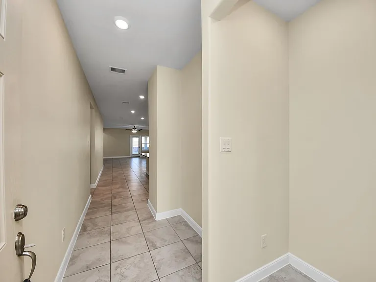 24654 Greenwood Bay Dr — Photo 3