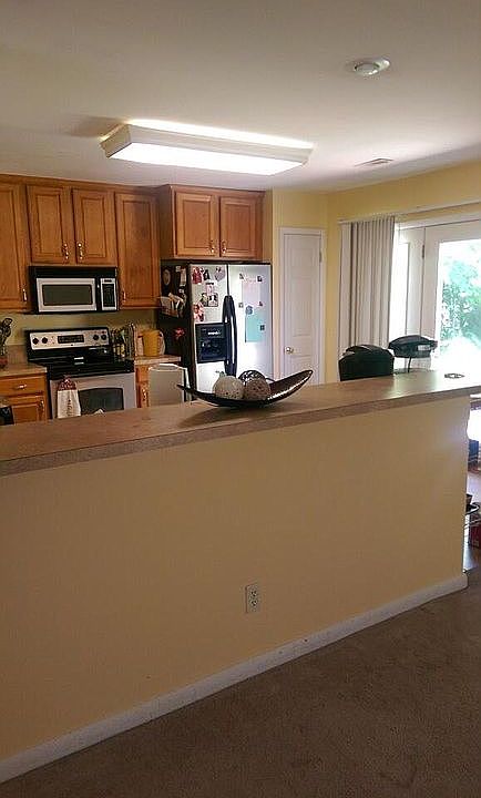 2nd image of 821 Lipton Dr