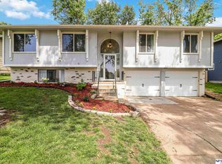 6235 S 150th St, Omaha, NE 68137