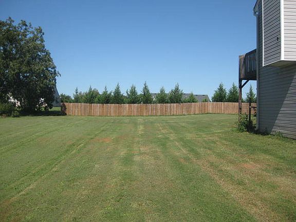3rd image of 1408 Langdon Park Ct