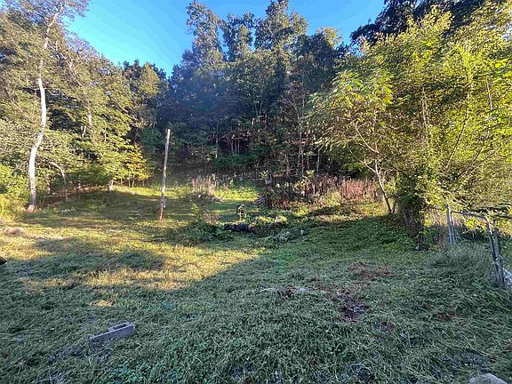3rd image of 2437 County Road 15