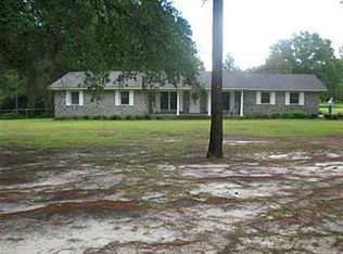 1901 Black Creek Church Rd, Ellabell, GA 31308