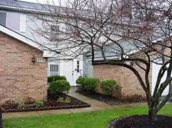 1306 Ramblewood Trl #4605C, South Euclid, OH 44121