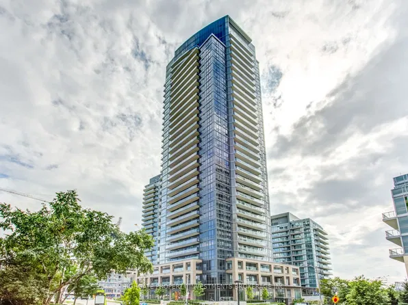 56 Forest Manor Rd, Toronto, ON
