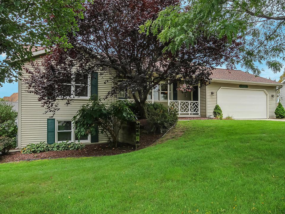 1st image of 3240 Nobb Hill Dr