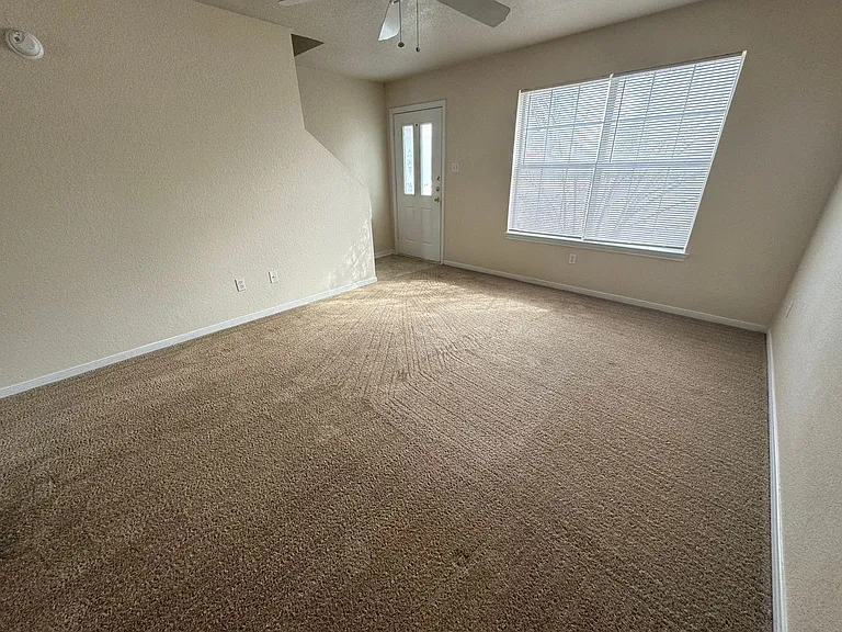 211 N 3rd Street — Photo 3