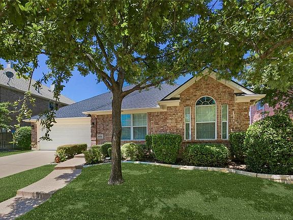 2nd image of 8717 Cherry Lee Ln