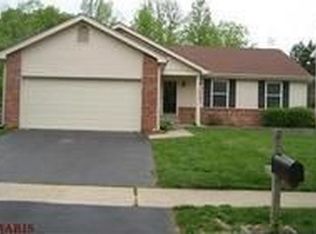 739 Auber Ridge Ct, Ballwin, MO 63011