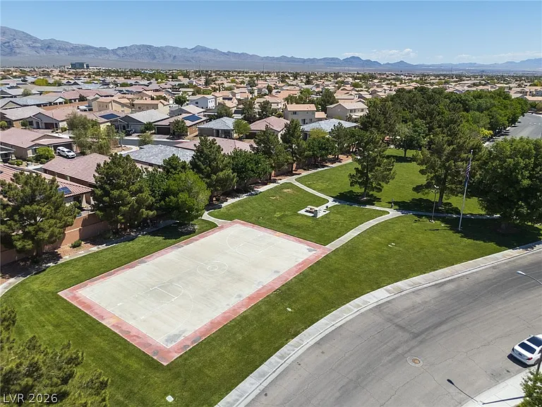 6042 Highland Gardens Dr — Photo 22