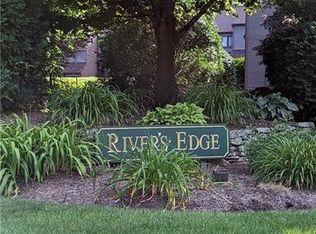 3 Wickhams Fancy, Collinsville, CT 06019