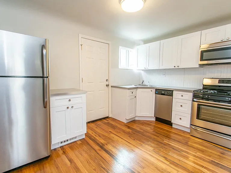 2210 Harlan St — Photo 12