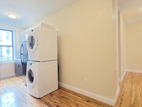 3rd image of 179 Linden Blvd APT 5C