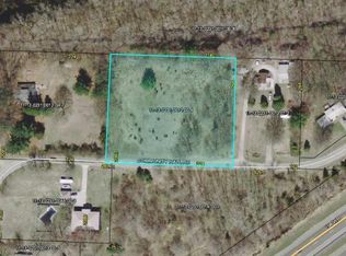 9623 Community Hall Rd, Union Pier, MI 49129