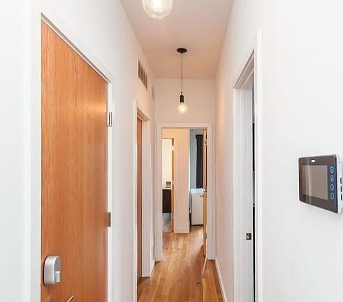 3rd image of 806 S Claremont Ave #1826