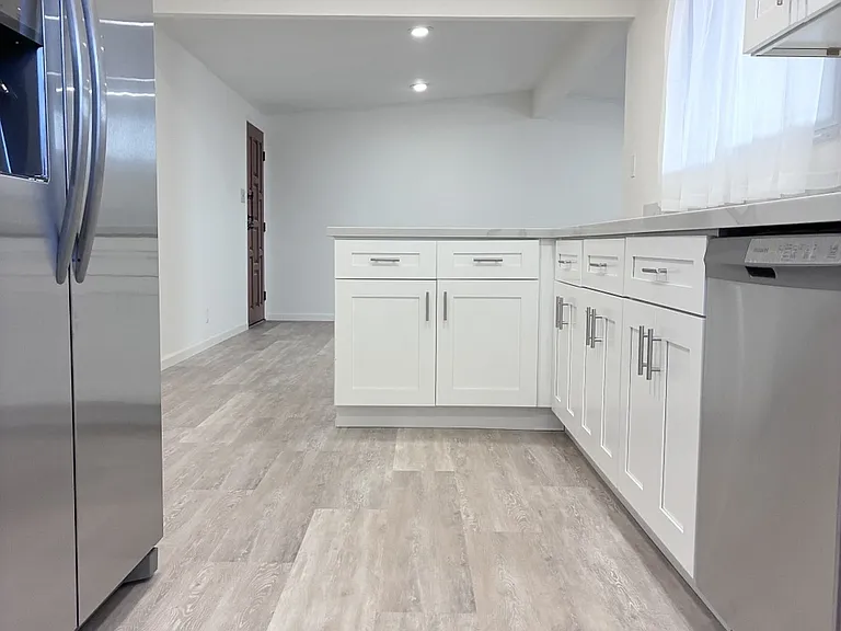 5178 Bowden Ave — Photo 7