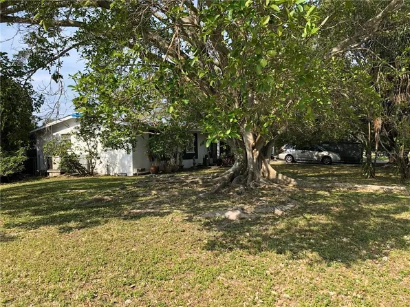 1850 Southwood St, Sarasota, FL 34231