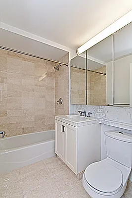 Rented by New York Residence | media 20