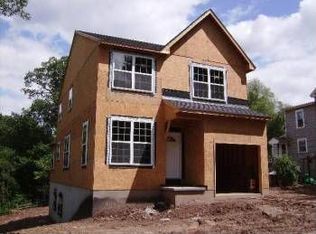 229 Penn St, Spring City, PA 19475