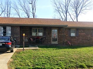 2492 Crestview Dr, Mount Sterling, KY 40353