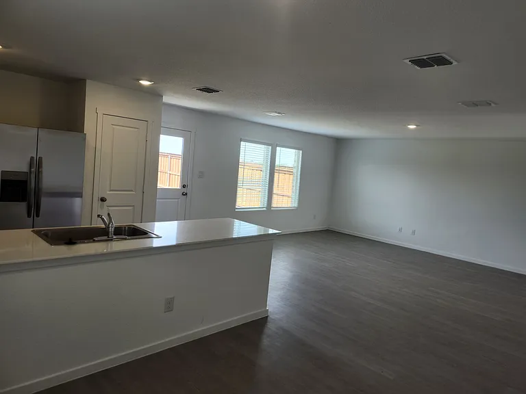 407 Backcountry Dr — Photo 11