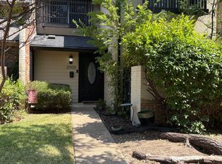 2003 Court Pl, Garland, TX 75041