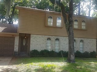 7027 Oak Bough Dr, Houston, TX 77088