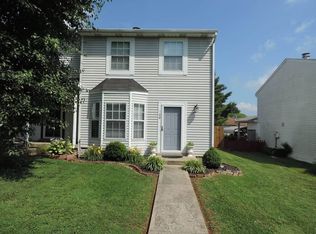 108 Pebble Ct, Bowling Green, KY 42101