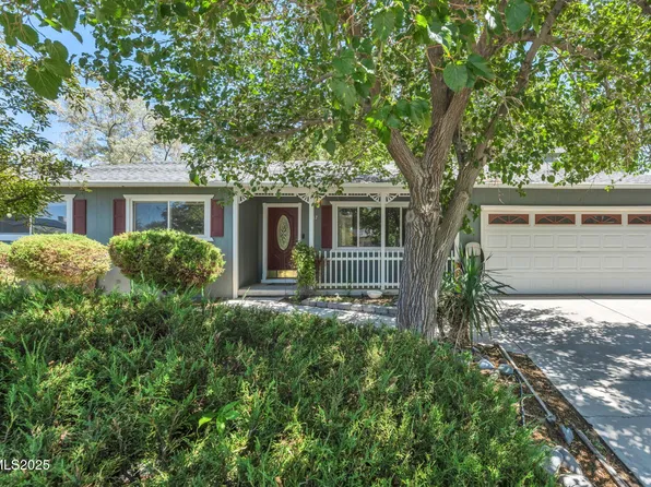 347 7th St, Fernley, NV 89408