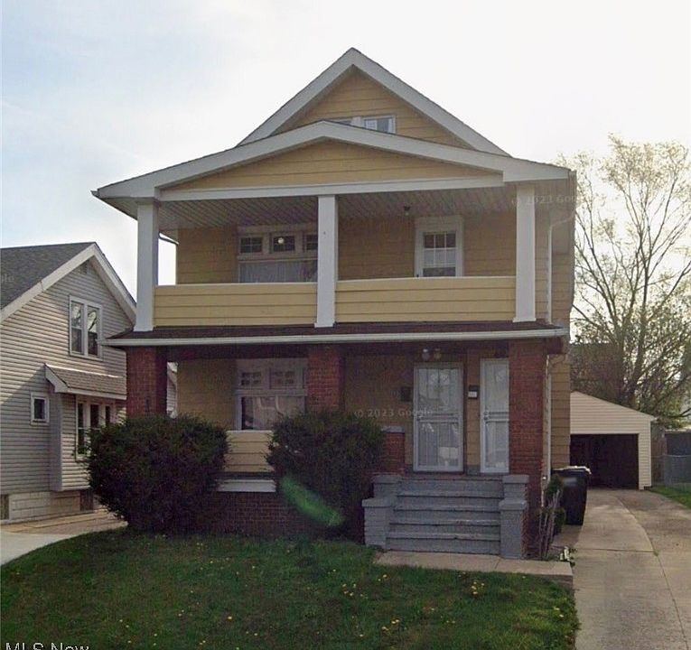 1st image of 4933 E 106th St