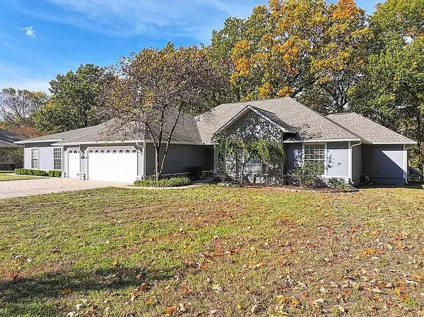 3114 Buffalo Ln, Grove, OK 74344
