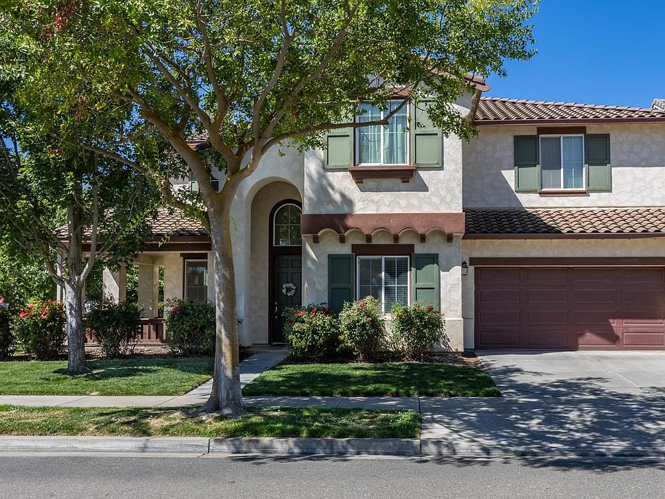 1st image of 546 Criolla Ct