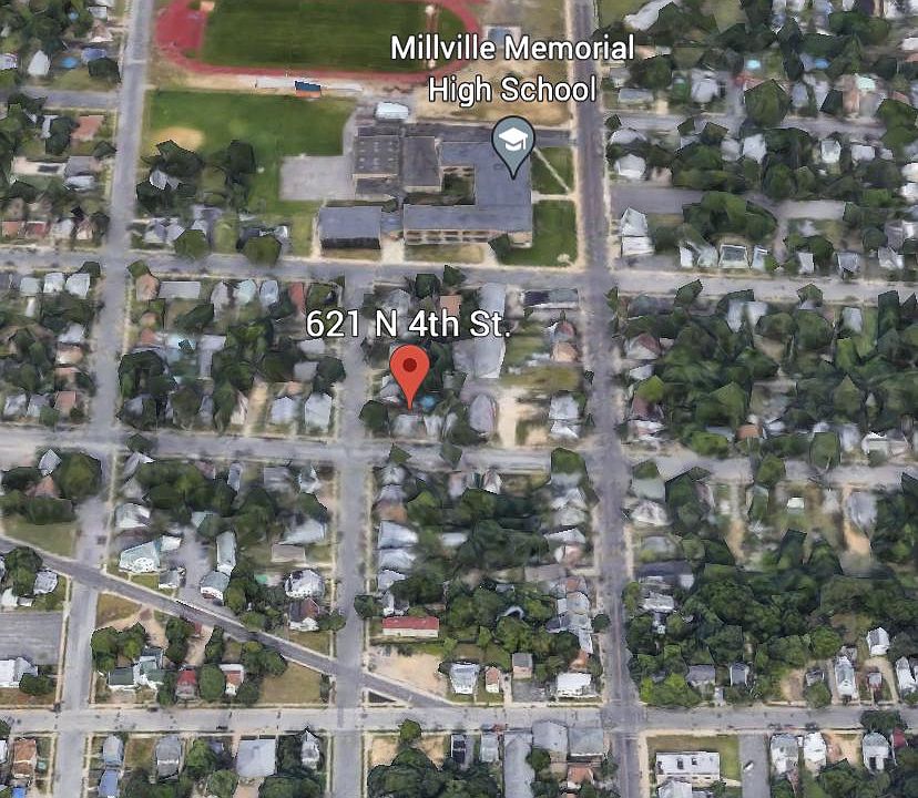 1st image of 621 4th St N