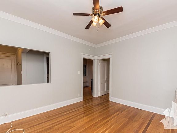 2nd image of 1314 W Waveland Ave