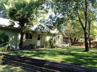 150 Carter Dr, Grants Pass, OR 97526