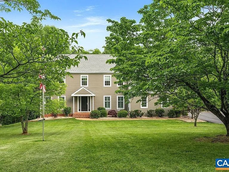 2810 Locust Hill Dr — Photo 43