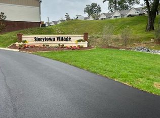 100 Storytown Vlg, Jonesborough, TN 37659