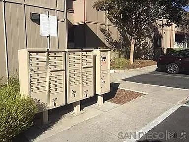 5473 Adobe Falls Rd — Photo 2